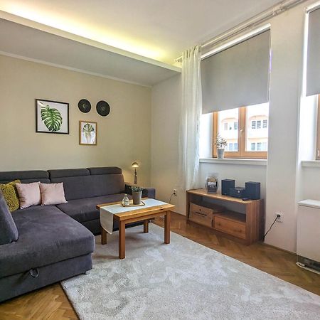 Apartman Pod Valdickou Branou Jičín Exteriör bild
